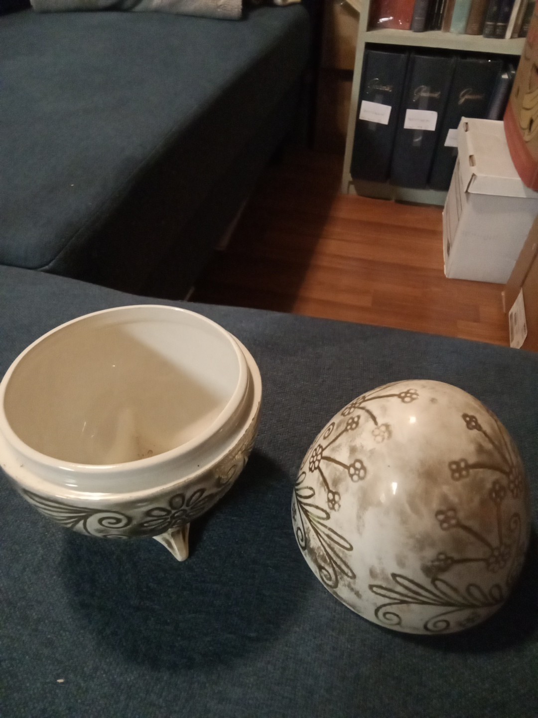 Vintage Ceramic Egg Shaped Trinket Box Hand Painted.