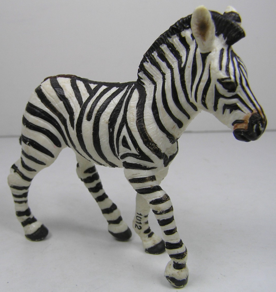 Safari Ltd. Zebra 2.75" Tall Plastic Animal Toy Figure China