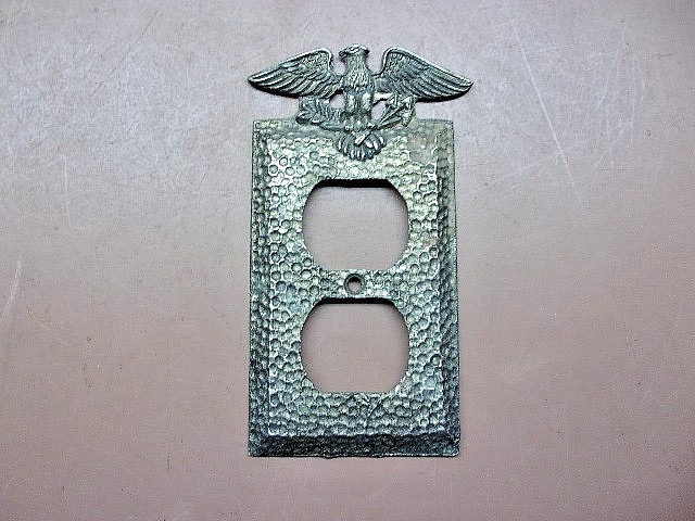 Vintage EDMAR Hammered Brass American Eagle Outlet Cover Double Plug No Screw