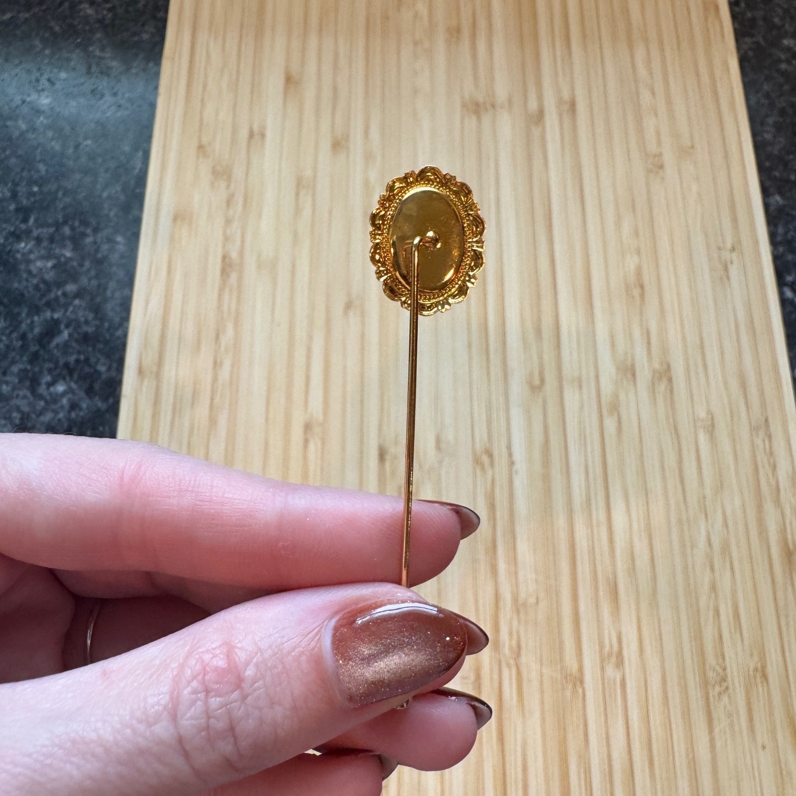 Gold Cameo Pin