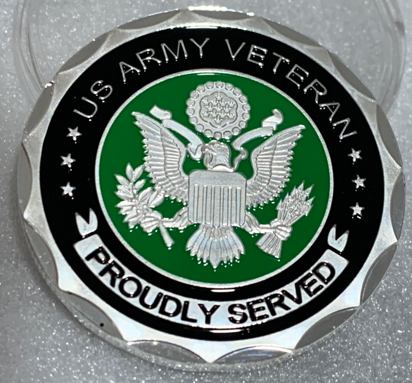 * RARE ARMY VETERAN Proudly Served Challenge Coin Commemorative Collectible