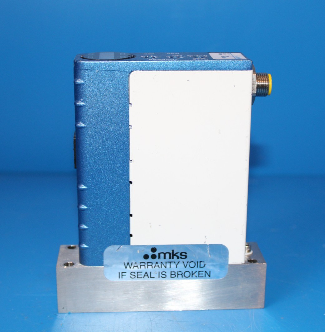 MKS Instruments πMFC Mass Flow Controller Gas: NF3 Range 400 SCCM