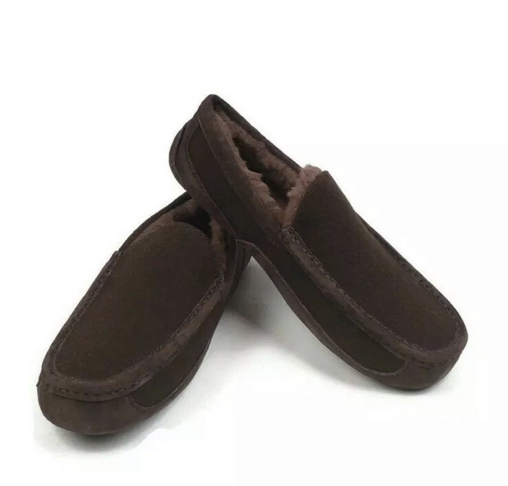 NEW UGG Men’s Ascot Wool Suede Lined Moc Slippers- 3233 STT - Stout Brown - 8 US