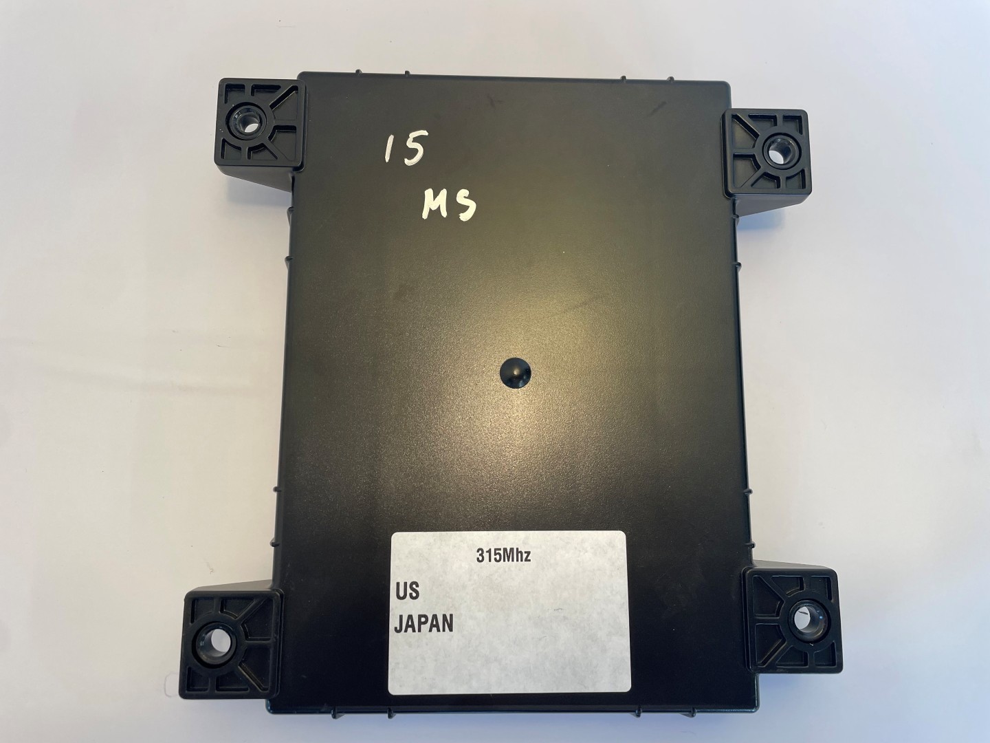2012-2016 Tesla Model S BCM Body Control Module Unit 1010906-00-F pektron