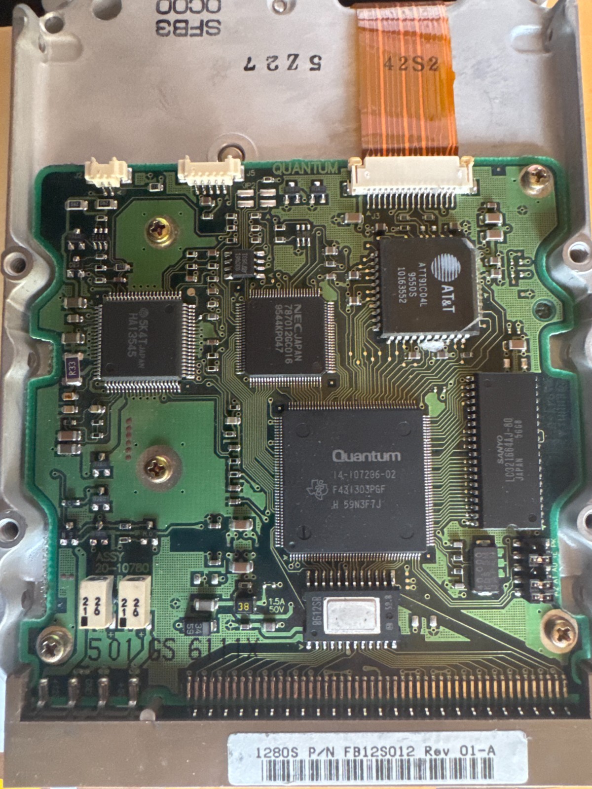 FB12S012, QUANTUM FIREBALL , 1.2GB SCSI 50PIN, 30 DAYS WARRANTY, TESTED GOOD