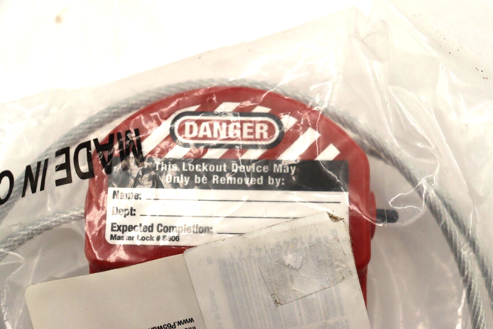 Master Lock Adjustable Cable Lockout, S806CBL3, 3 ft. Cable, Brand New