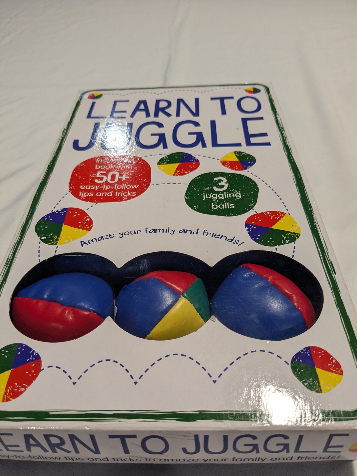 Learn to Juggle Kit Sterling Innovation 3 Juggling Balls Book 50+ Tips Tricks