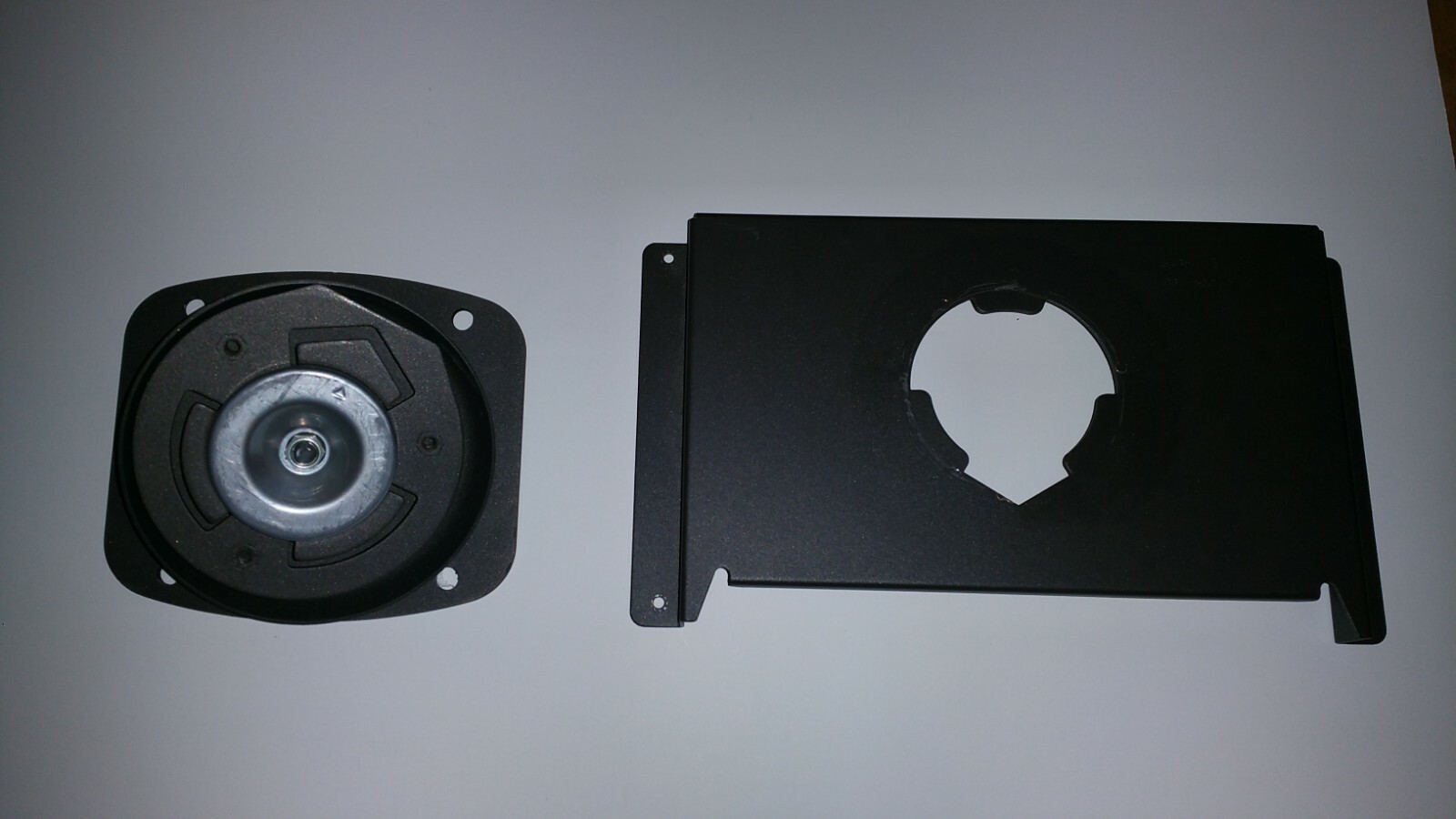 premier mounts Universal Projector Mount