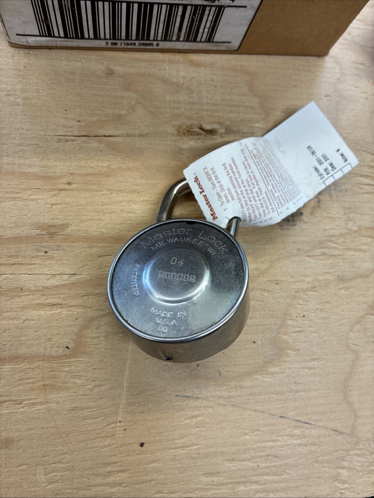 Master 2001 Heavy Duty, Dial Combination Padlock.