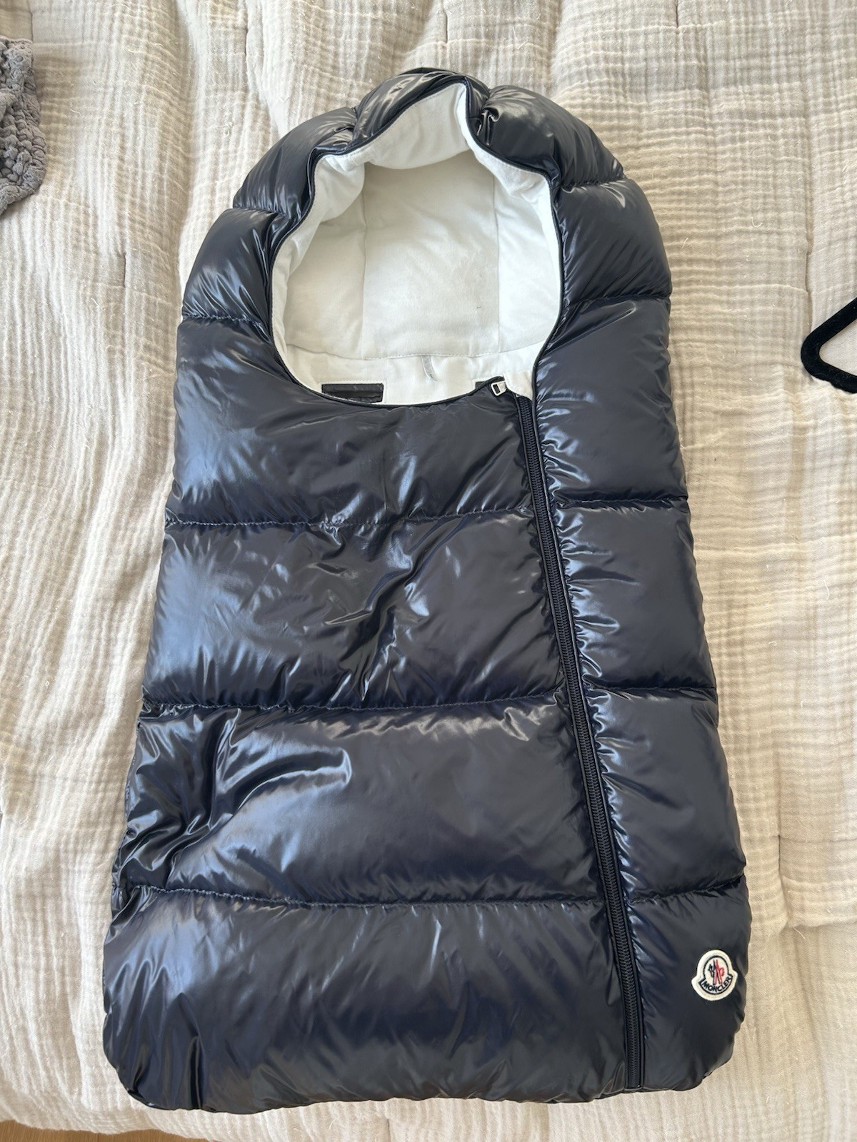 Moncler Down-Filled Baby Nest Stroller Navy – 2025, Lightly Used