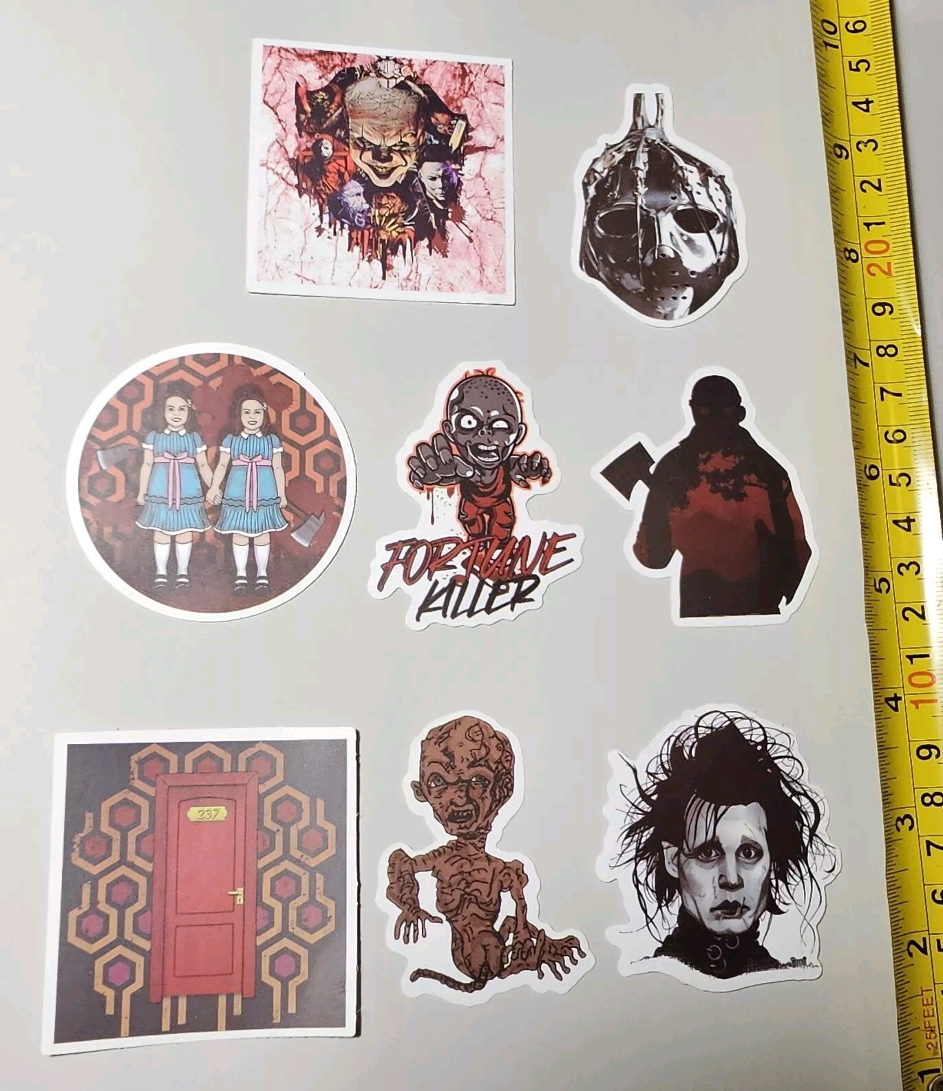 HORROR MOVIE MONTER SCARY STICKER S46 LOT STICKERS CLOWN ZOMBIE GIRLS DOOR