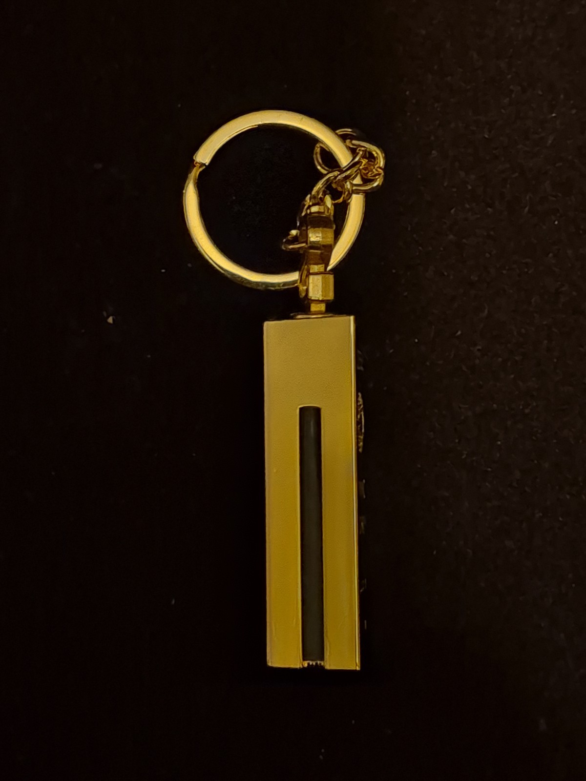 10000 Matches Gold Bar Keychain Kerosene Lighter Waterproof Reusable EDC Tool