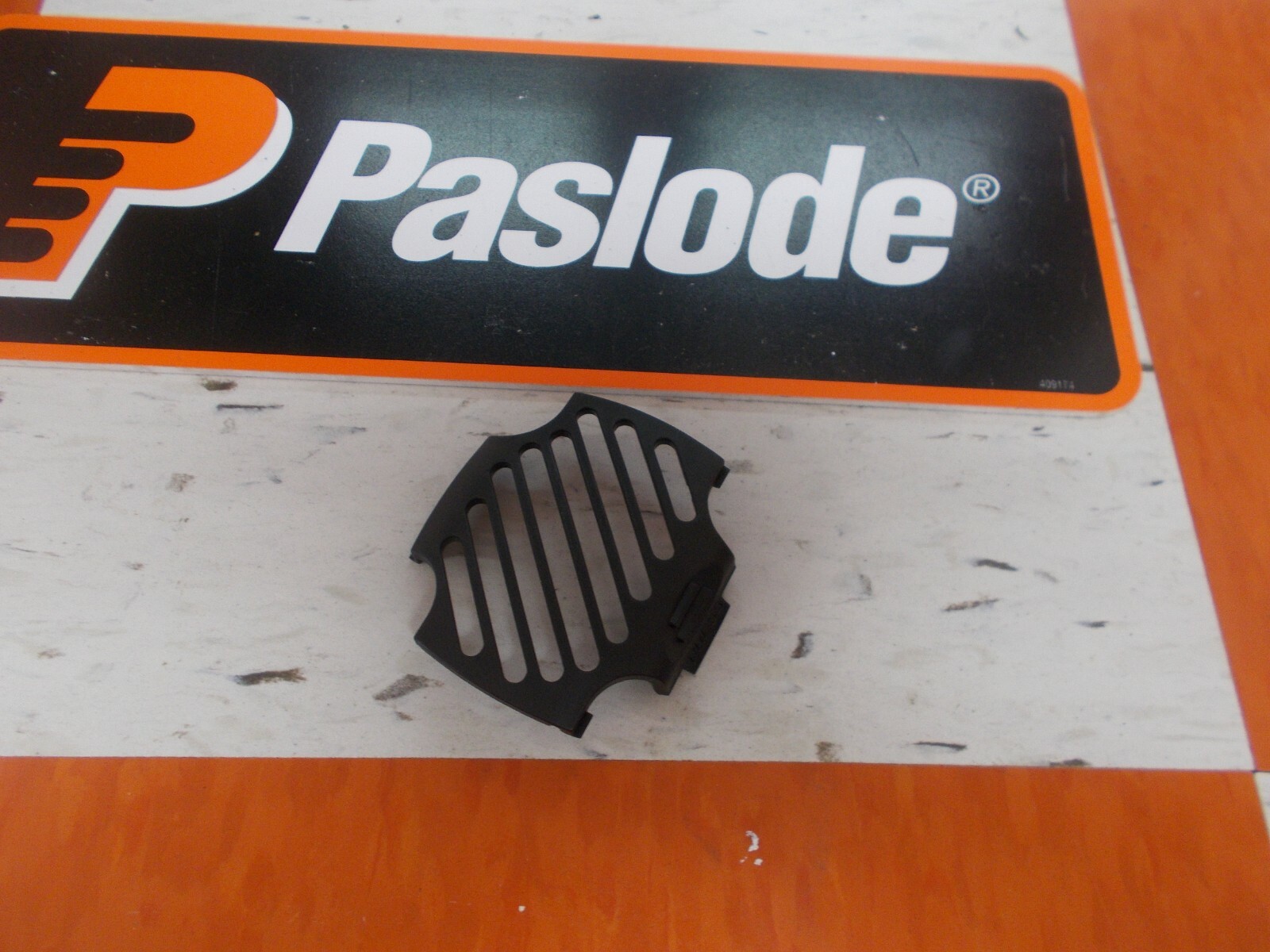 Paslode 900801- GRILL - FITS  Most Ni-cad Trim Nailer Replaces 900640