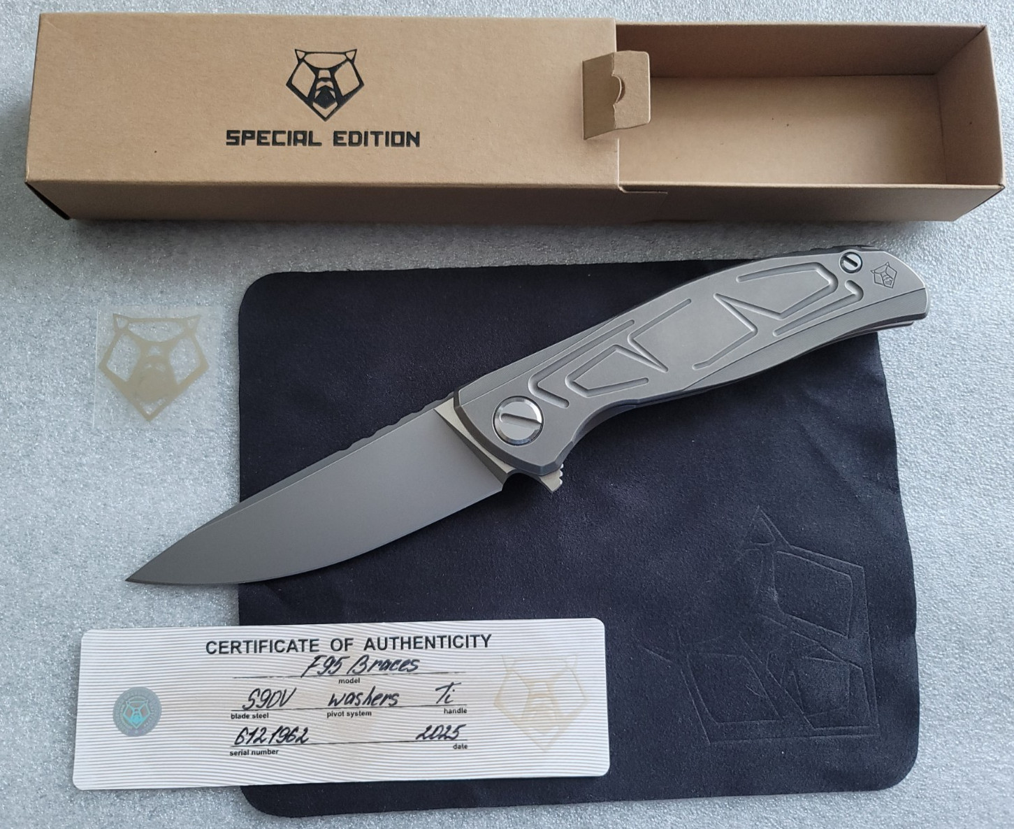 Shirogorov Knives Special Edition F95 Braces, S90V Bronze Washers, Captive Pivot