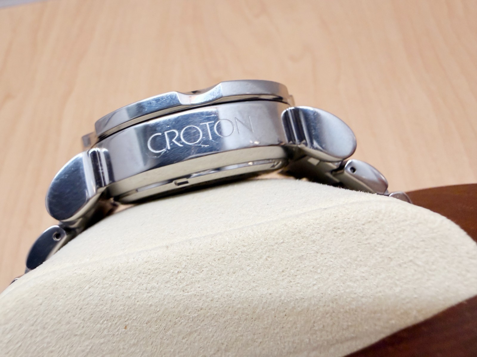 Croton Grey Vortex Pineapple SW200 Automatic Movement Dive Watch