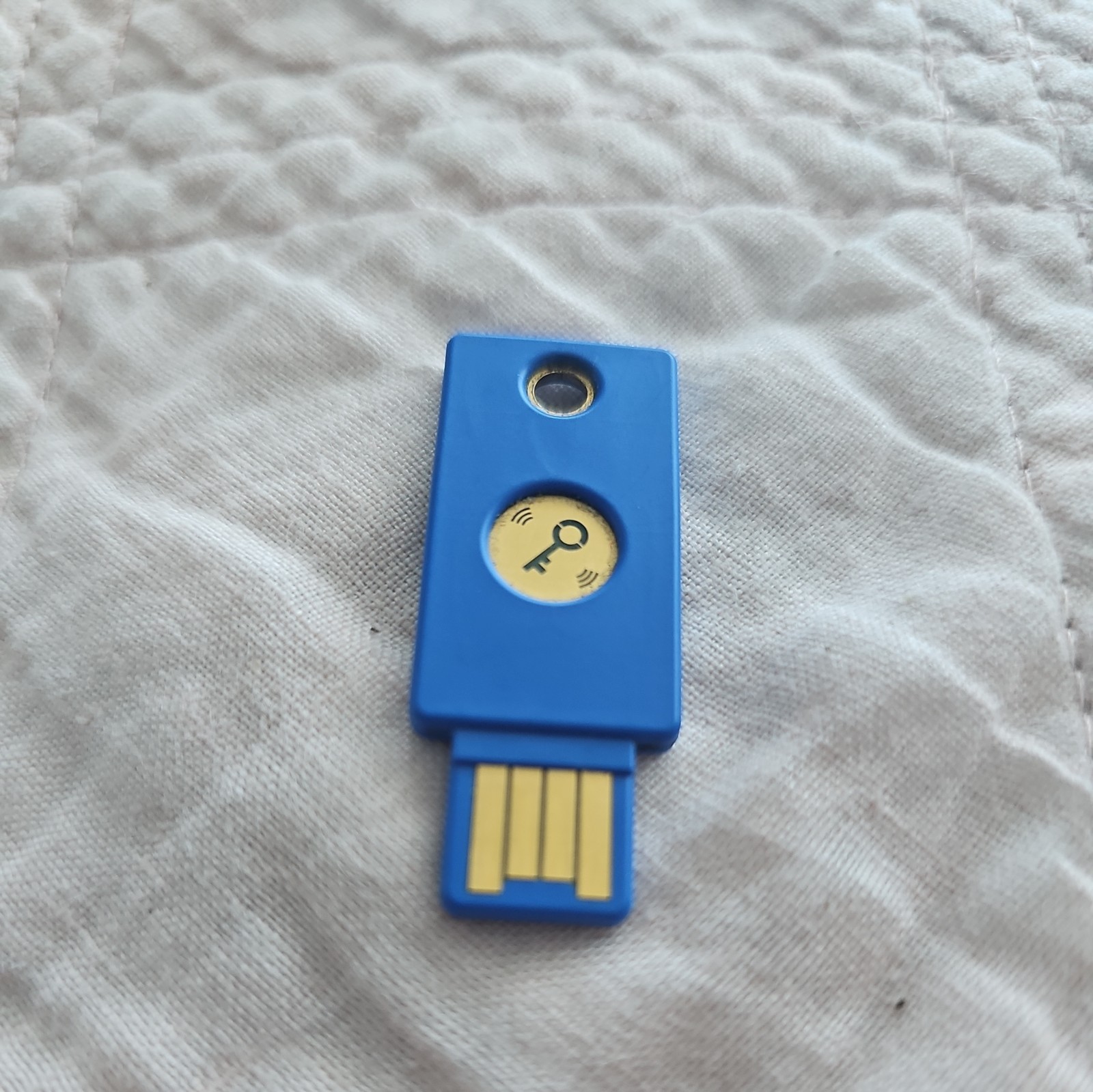 Yubico Security Key, Yubikey USB NFC Two Factor Authentication