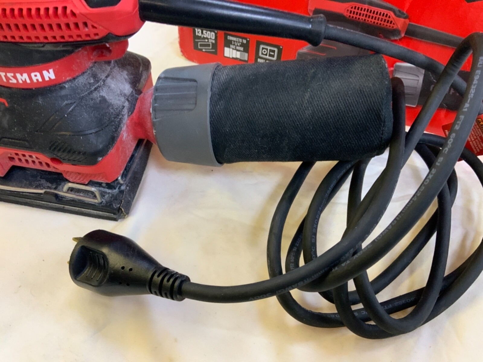 Craftsman CMEW230, 2.0 Amp. 1/4 Sheet Palm Sander