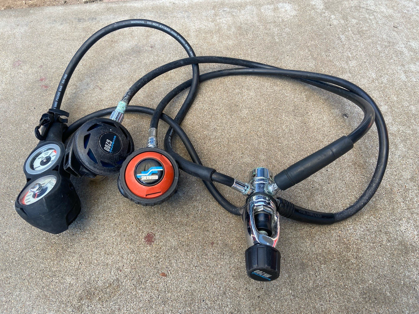 ScubaPro MK200 and G200 Regulator with TUSA Console Gauge