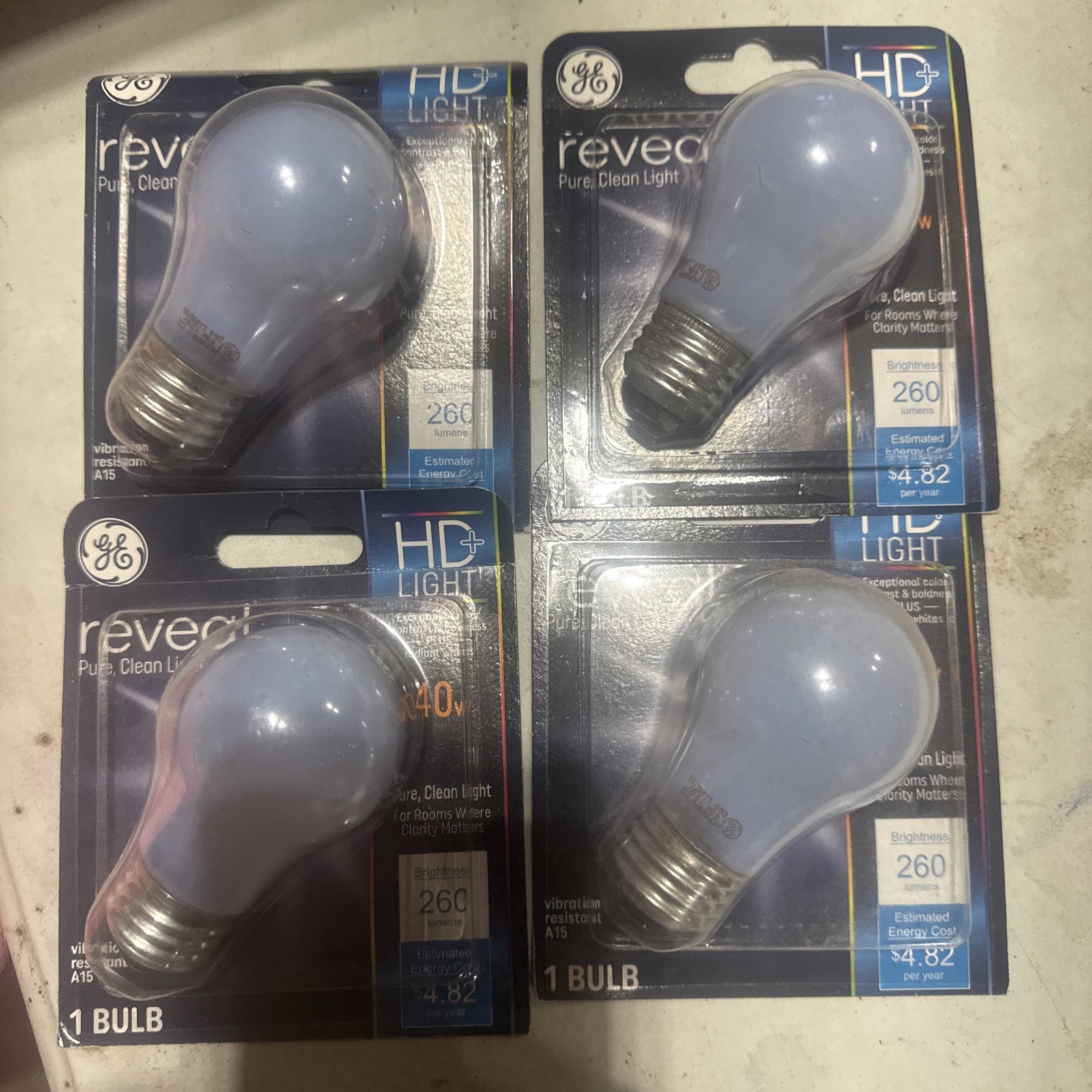 ***Lot of 4*** GE Reveal Bulb 40W HD + Light A15 Bulb 2650K 260Lumens Soft Light