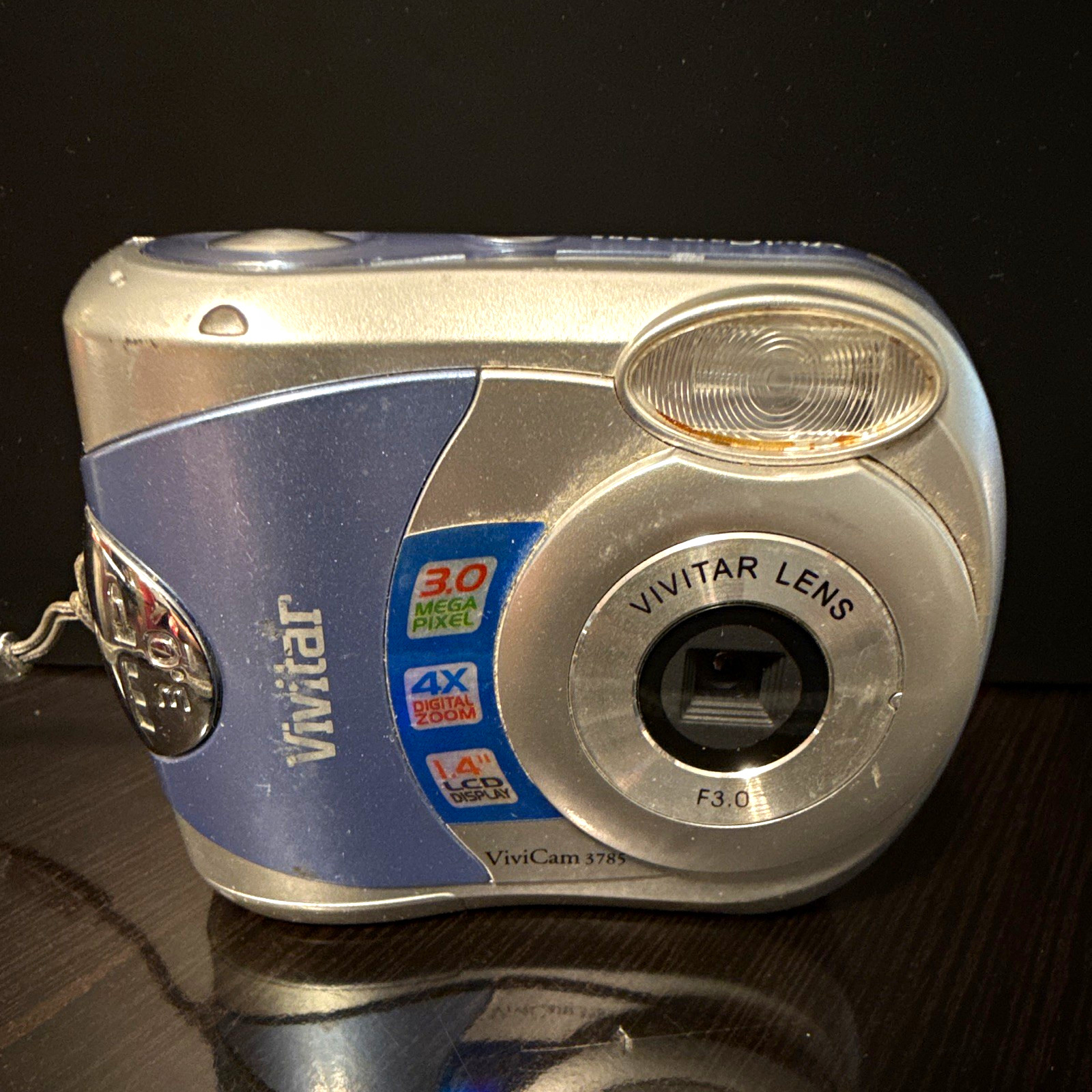 Vivitar ViviCam 3785 Compact Digital Camera 3.0MP Silver/Blue 1.5" LCD