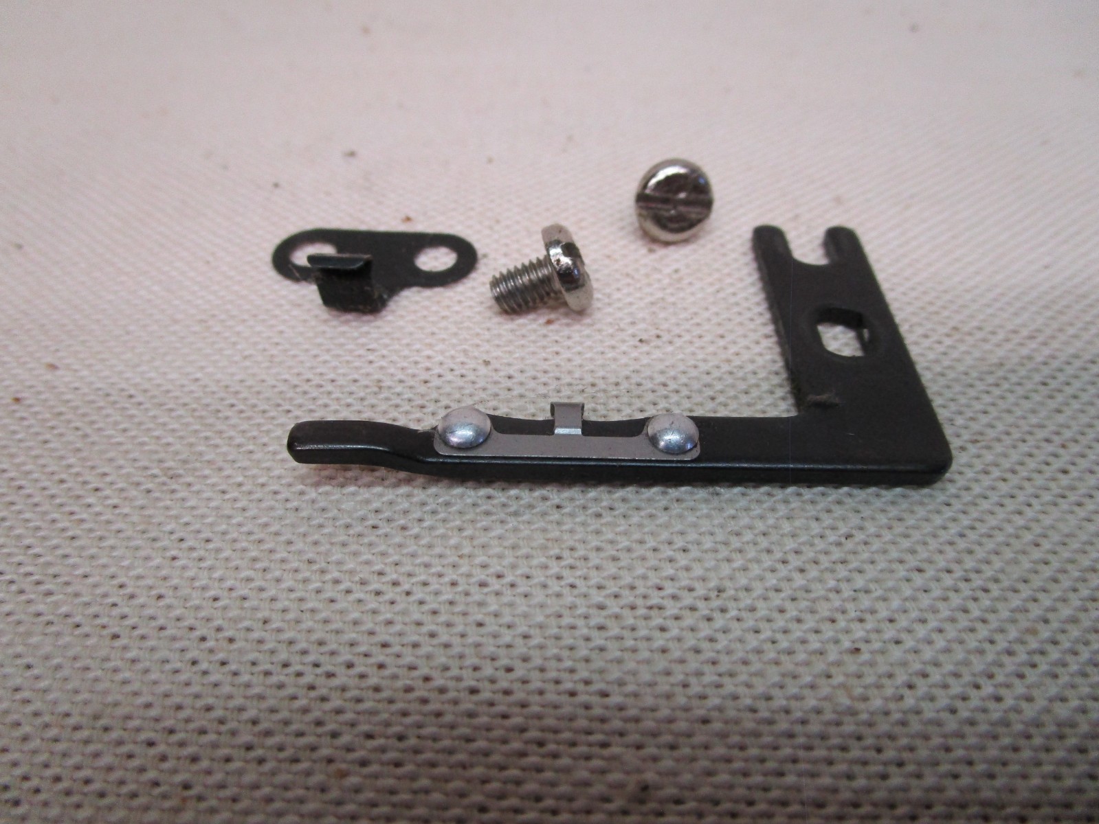 PFAFF Model 1473 CD Creative Position Bracket Many more Models Original