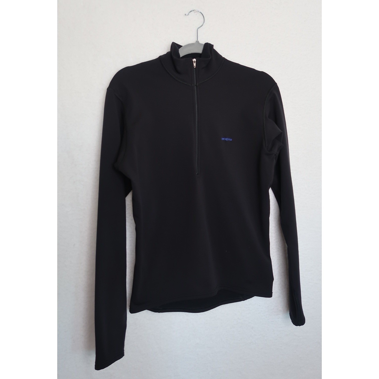 Patagonia Men's Fitted Black Half Zip Sz S Pockets Activewear Athletic Sporty