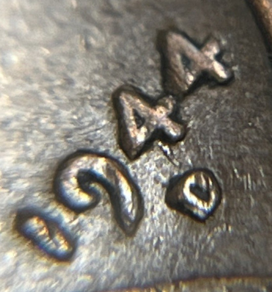 1944 D Wheat Penny Error 4 Touching 4 Date Error