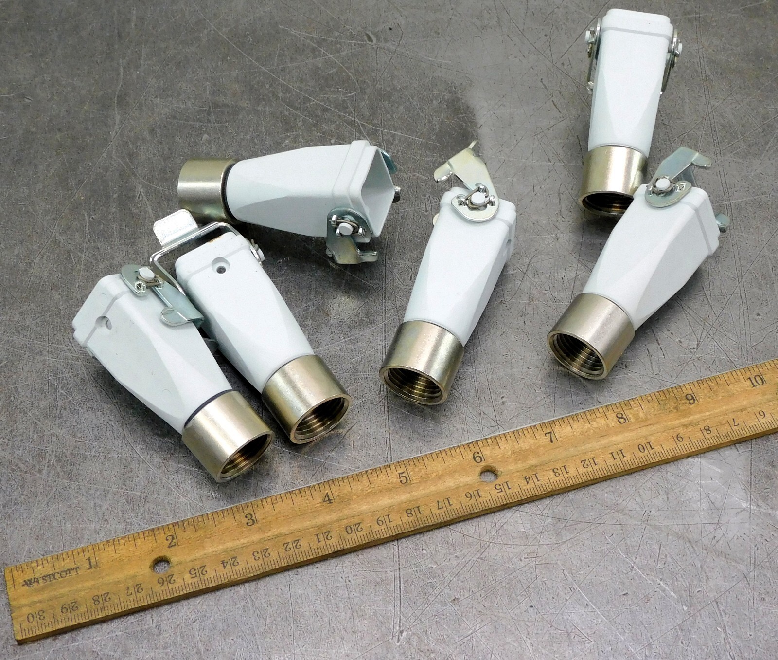 McMaster-Carr 7979K68 Latching Conduit Connector Power Hood Polycarbonate Lot 6