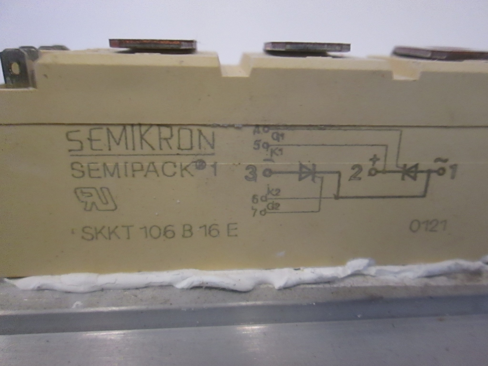 Semikron, SKKT 106 B 16 E, Power Supply Module, Used
