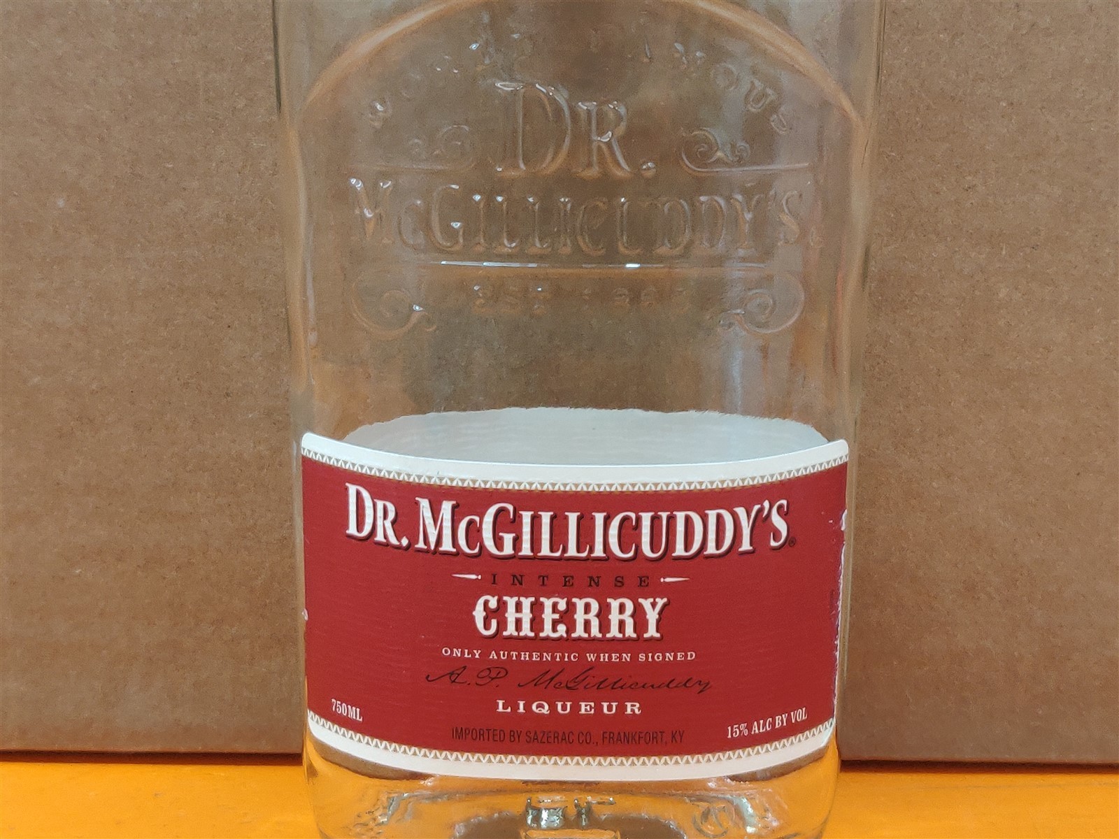 ⭐️⭐️⭐️⭐️⭐️ EMPTY 750mL Dr McGillicuddy's Cherry Flask Style Craft Bottle