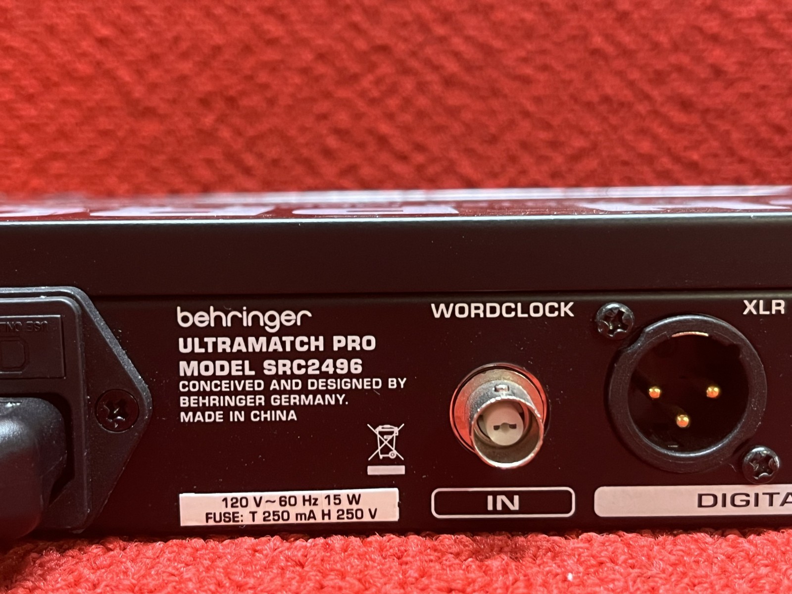 For Parts Behringer UltraMatch Pro Audiophile Sample Rate Converter SRC2496