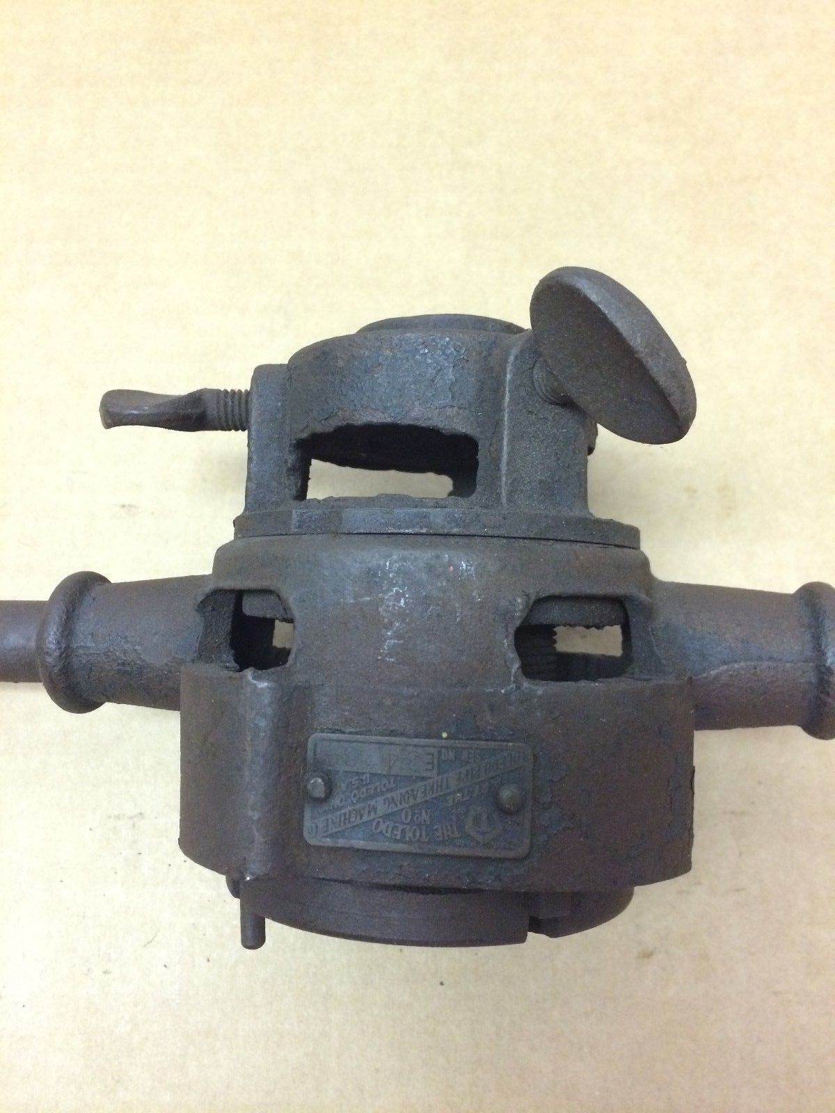 Toledo Pipe Threading Machine No. 0 Adjustable Die