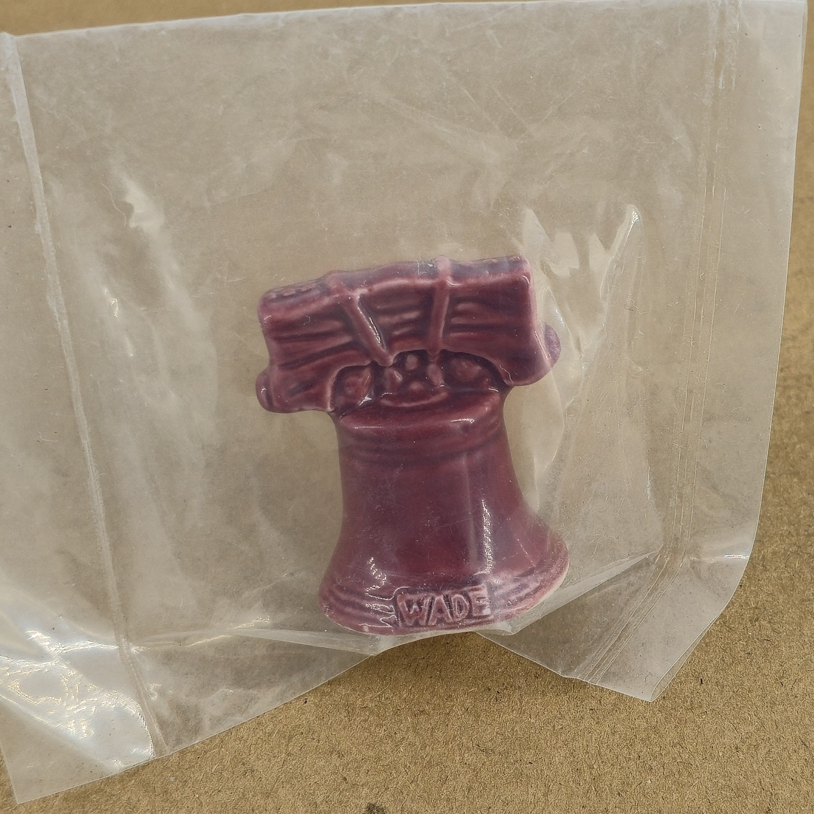 Wade Liberty Bell Red Rose Tea Figurine 2016 American Heritage Series England