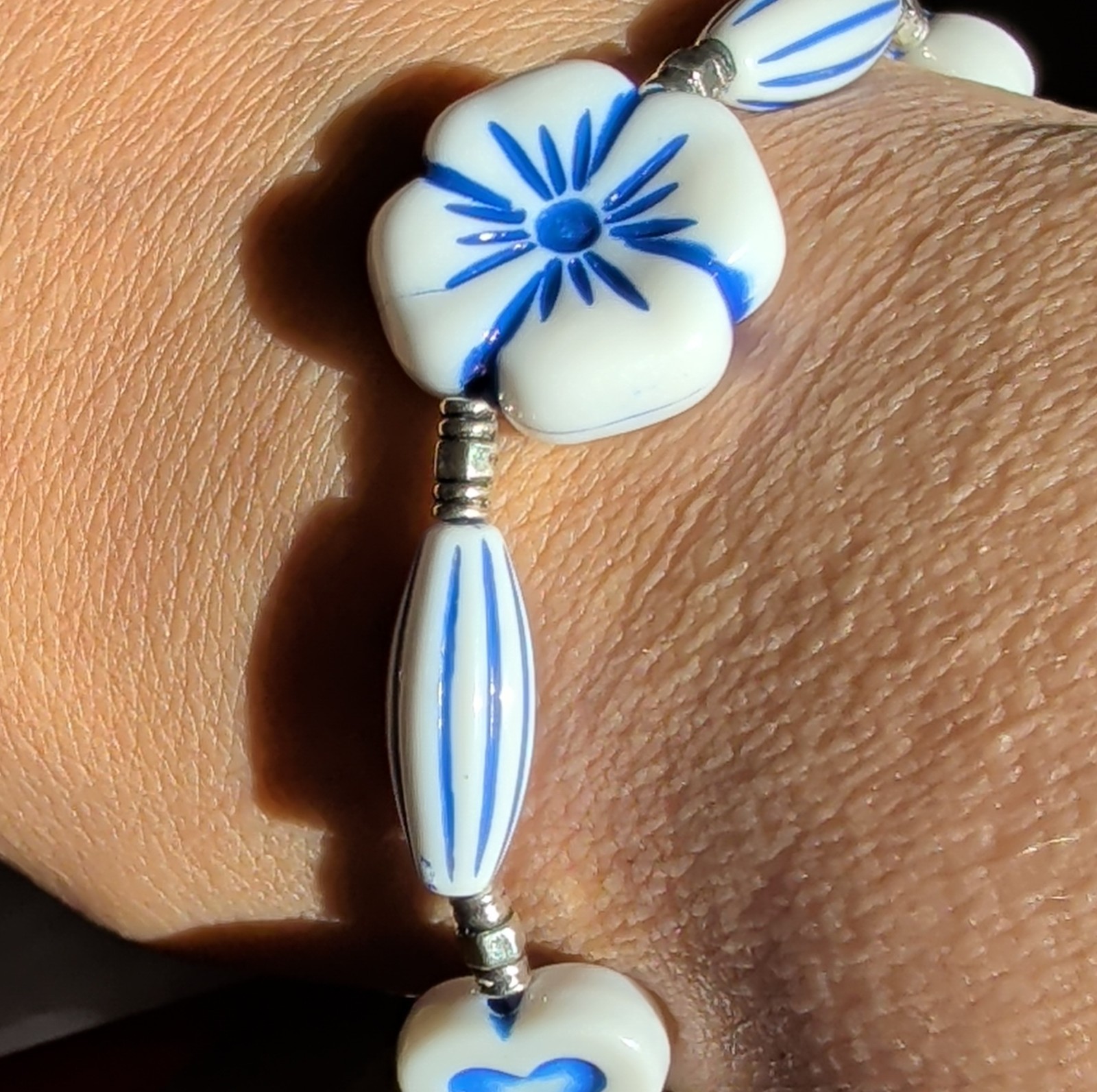 Beaded Bracelet Blue & White Plastic Flower & Heart Charms Handmade