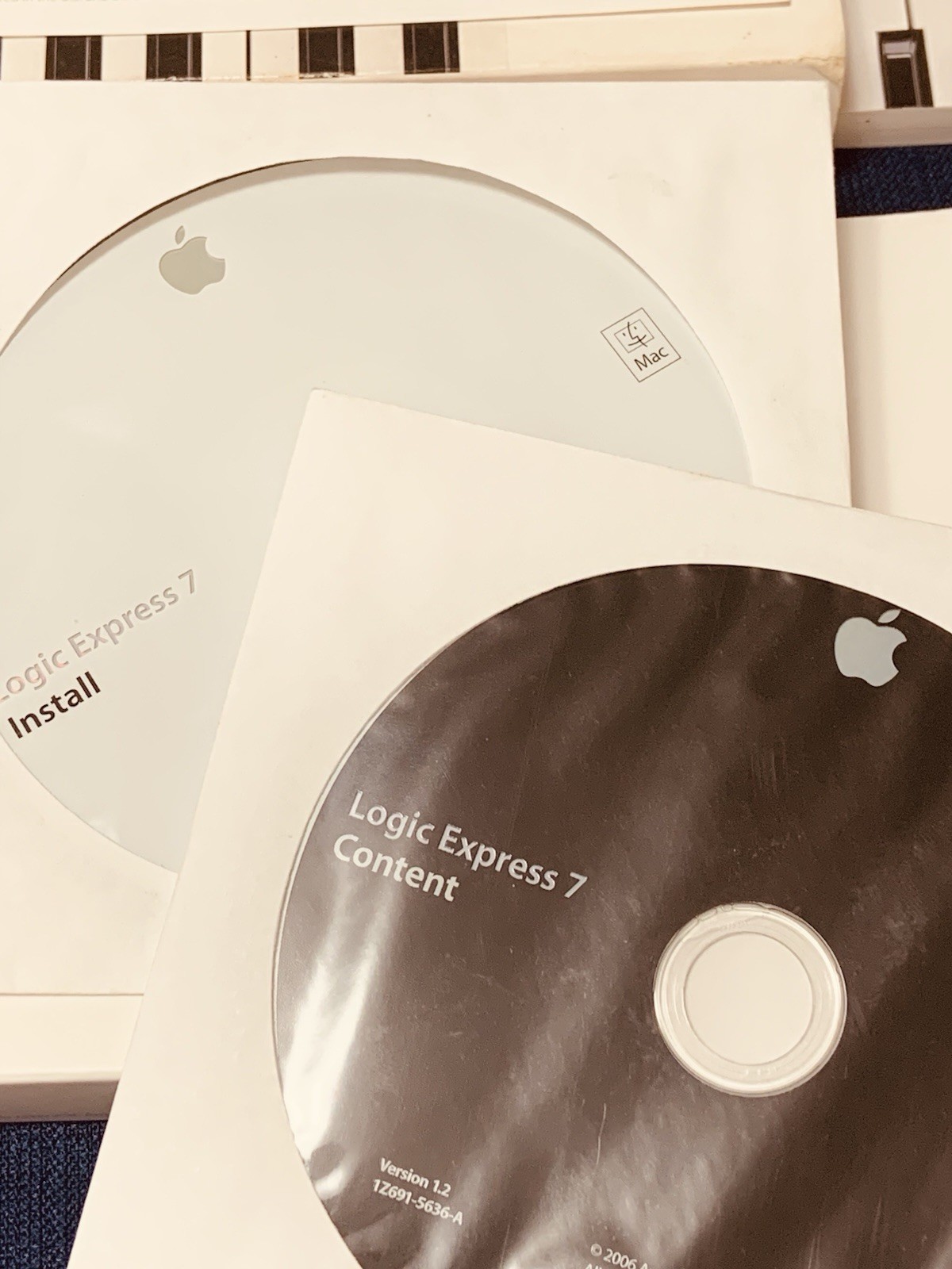 Apple Logic Express 9 & 7 Music Editing Composing for Intel-based Mac CIB w Key