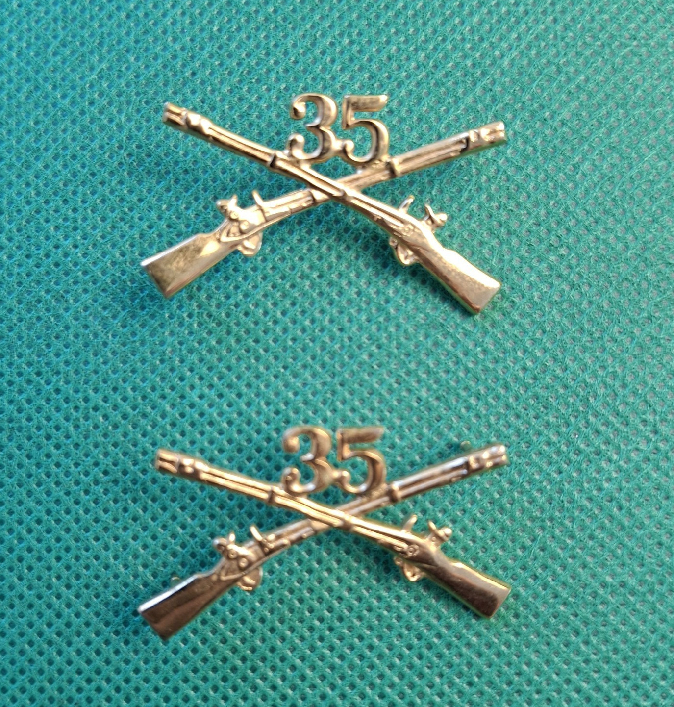 US Army WW2 Era 35th Infantry Regiment Officer's Branch insignia Pins