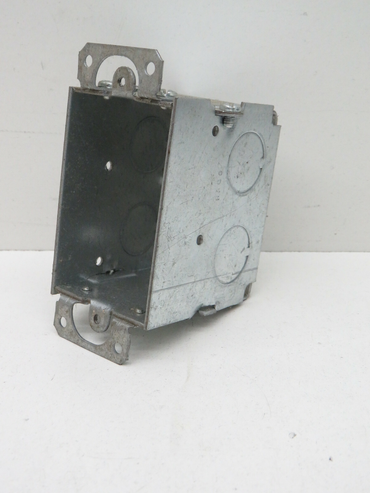 Lot of (14) Raco 8500 Single 1-Gang Gangable Steel Switch Box with Ears