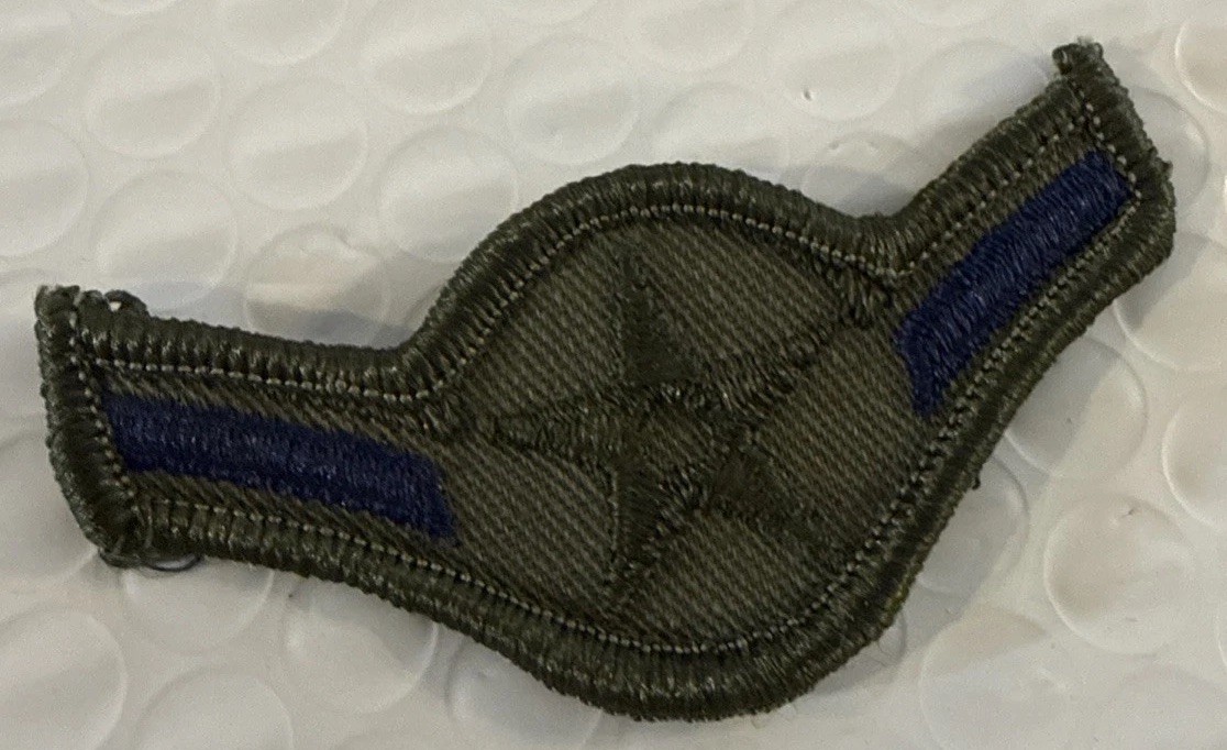 SUBDUED SMALL SIZE AIRMAN E-2 USAF U.S. Air Force Rank Patch