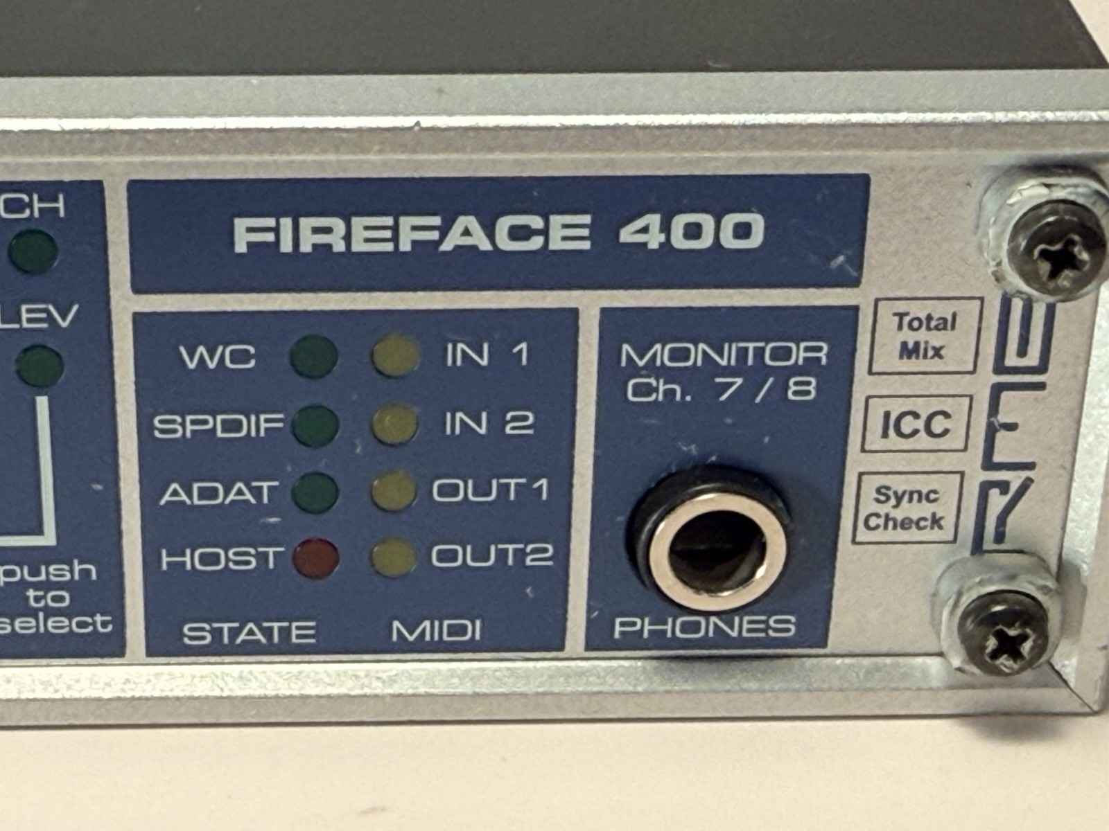 Fireface 400 FireWire Audio Interface, Phantom Power, MIDI, 2 Mic Inputs Germany