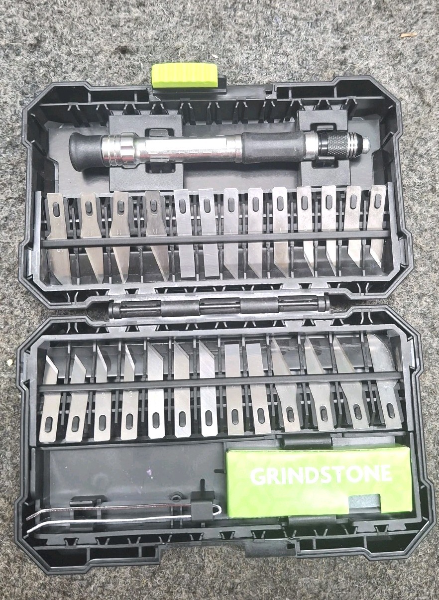 FANTASTICAR Grindstone 29pc Precision Hobby Knife Set.   Bx6
