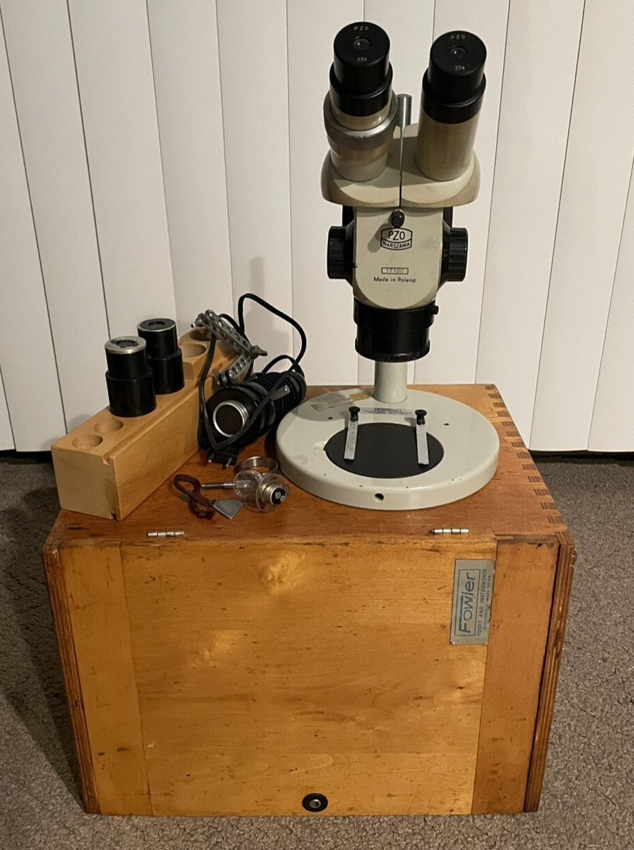Vintage Warszawa PZO Microscope w/Wood Case and Light Fixture, As Is PartsRepair