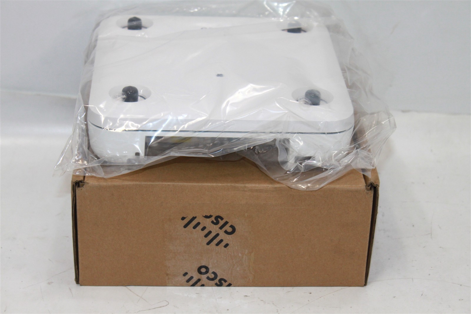 Cisco Aironet 1852I-B-K9 Wi-Fi AP, 802.11ac Wave 2, with Internal Antenna