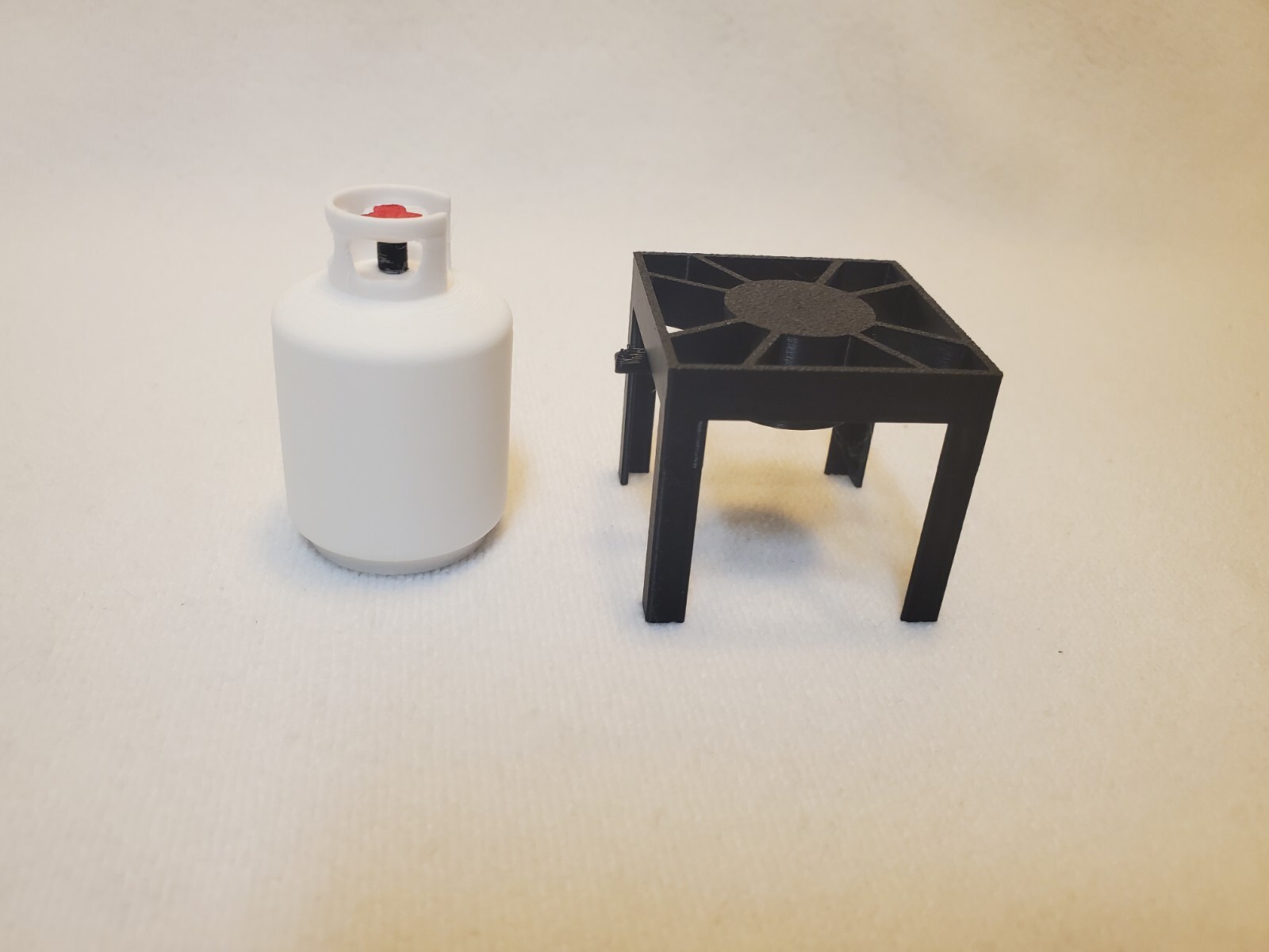 PROPANE TANK AND BURNER 1/10TH SCALE RC AND DIORAMA ACCESSORIES