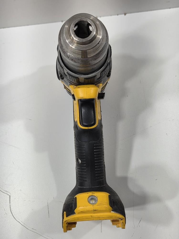 DEWALT CORDLESS DRILL DCD791 (P13019429)