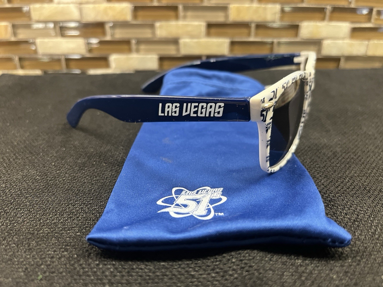 Rare Las Vegas 51’s Minor League Baseball Team Sunglasses w/ Drawstring Bag! NEW