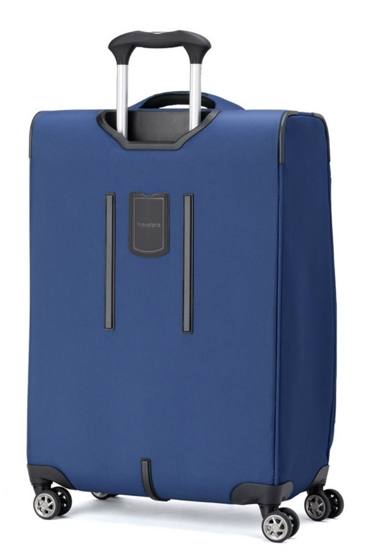 Travelpro WalkAbout 7 Medium Check-In Expandable Spinner