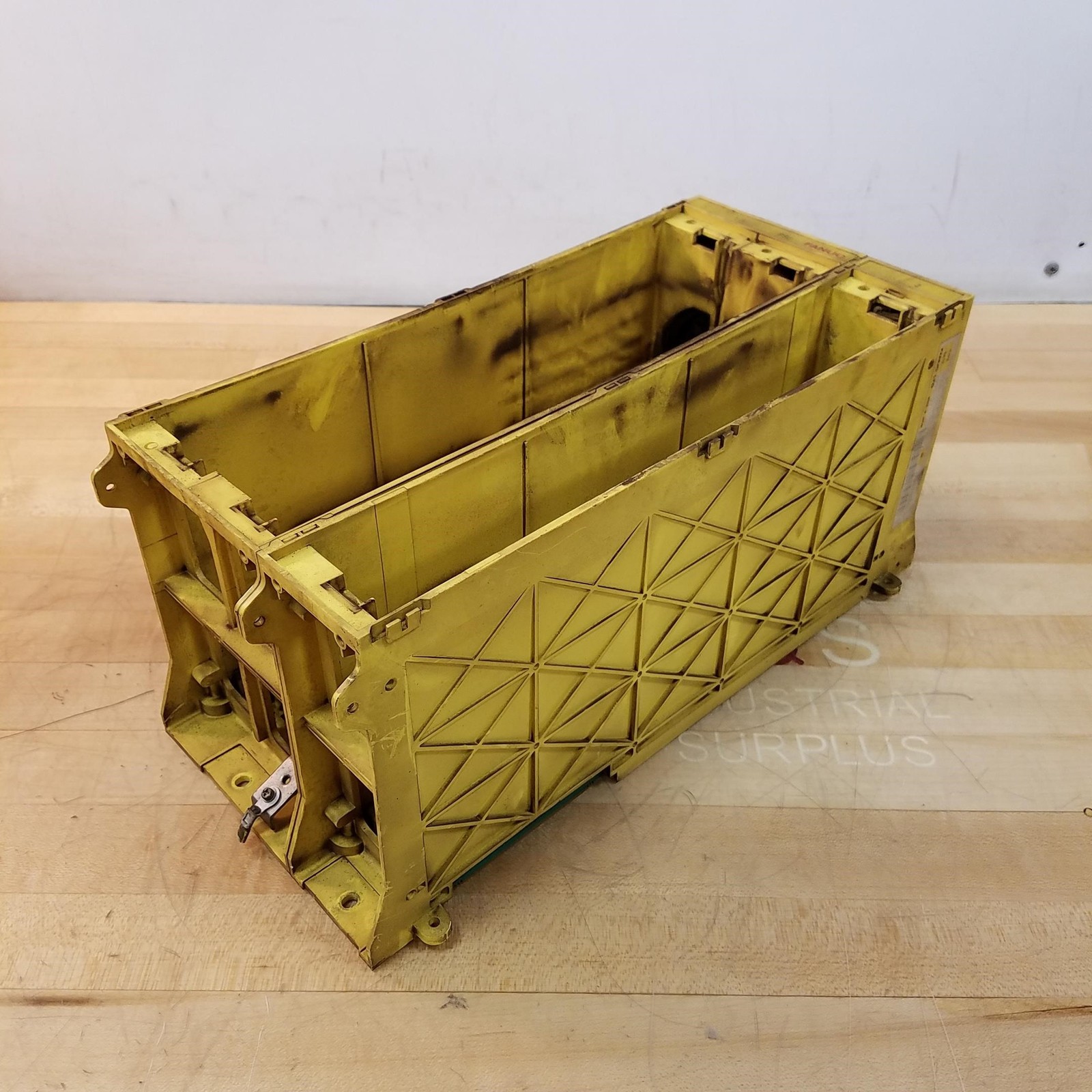 Fanuc A05B-2316-C105, 3 Slot Back Plane - USED