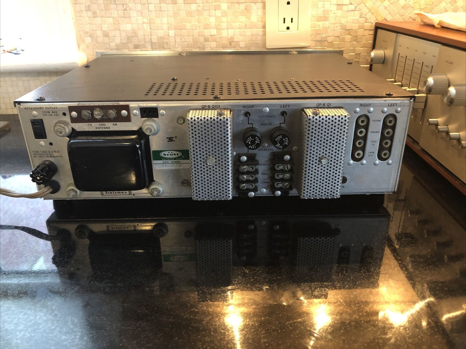 Scott Stereomaster 382 AM/FM Solid State Stereo Tuner Amplifier