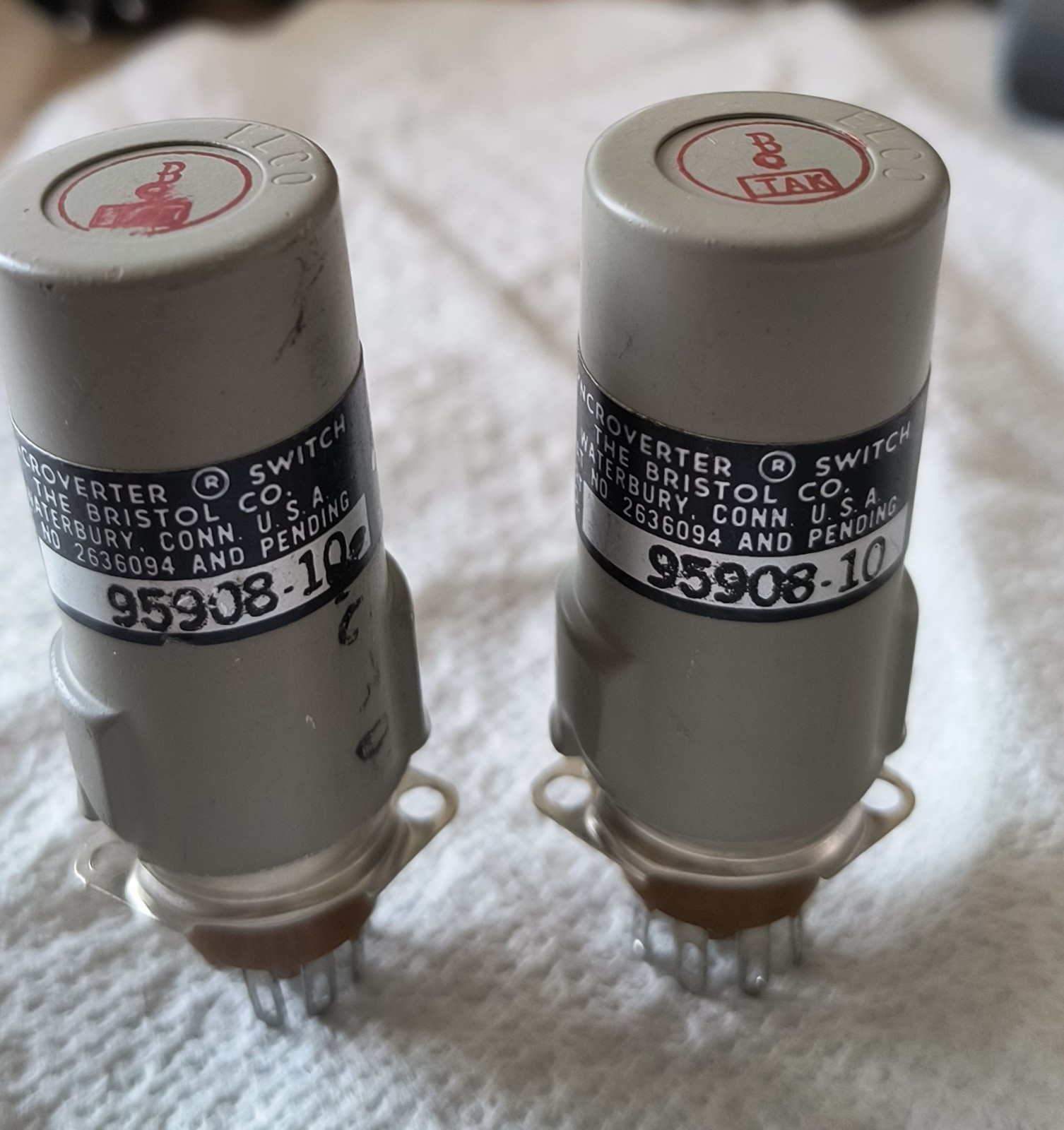 (2) Bristol Co. Syncroverter Switch 95908-10 code no 2H