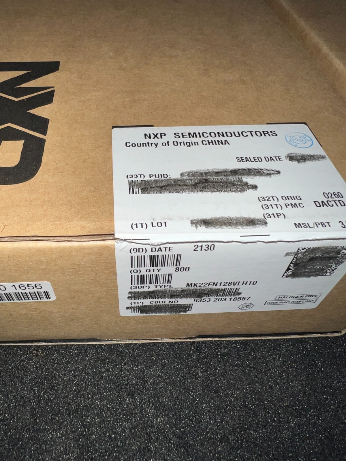 MK22FN128VLH10  ( 25 PCS MINIMUM )